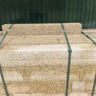 珠海 黄金麻花岗岩石材机切面栏杆料半成品
