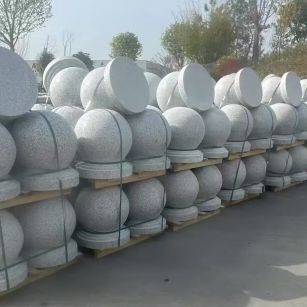 珠海 白麻花岗岩石材圆球，石球，挡车球，隔离球，景观石球，风水球等