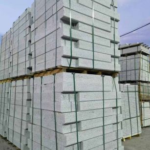 珠海 芝麻白花岗岩路沿石，路缘石，路肩石，道牙，立缘石，马路牙子，街沿石，侧石等