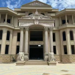 珠海 黄金麻别墅外墙干挂，大柱，大象，蘑菇石，雕花板