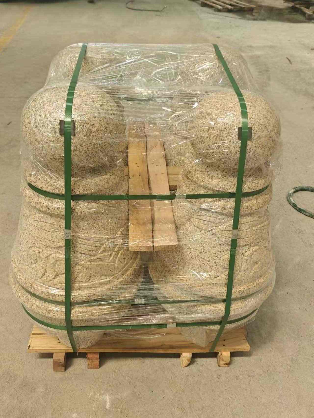 珠海 黄金麻异形定制雕花——棒棒糖挡车柱