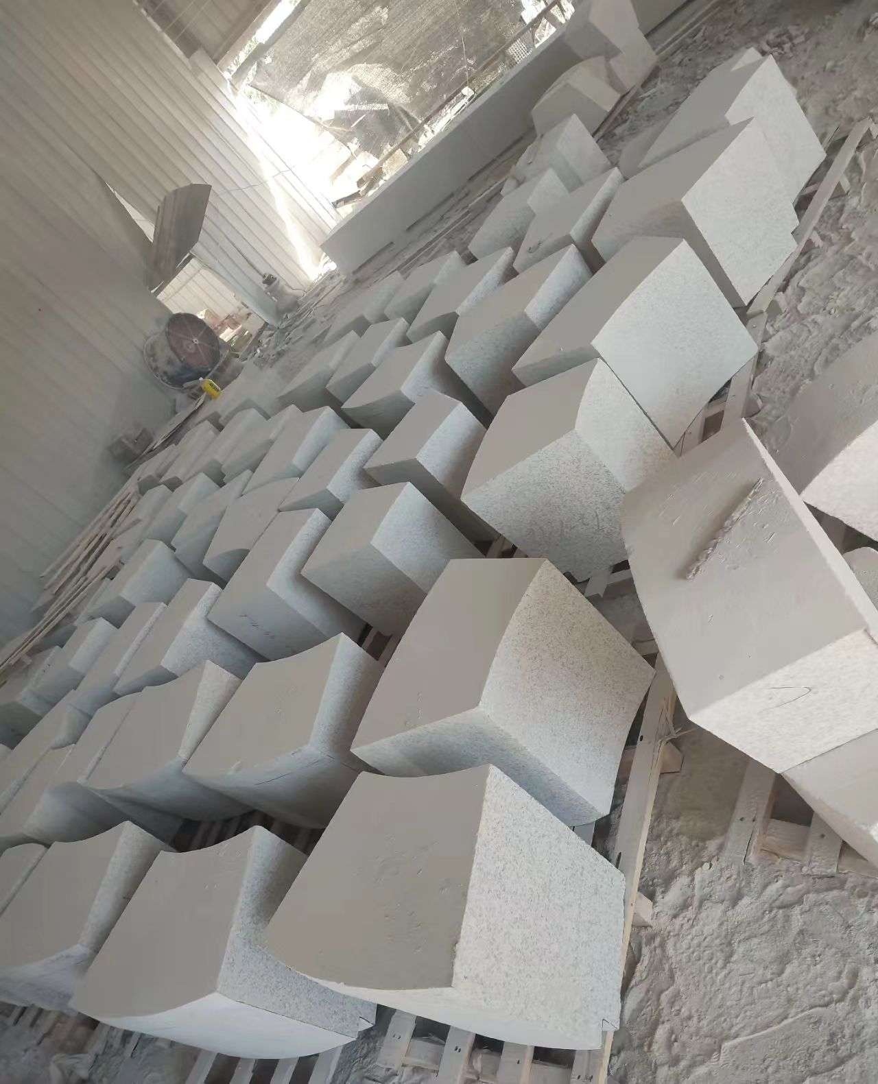 珠海 白麻花岗岩异形坐凳