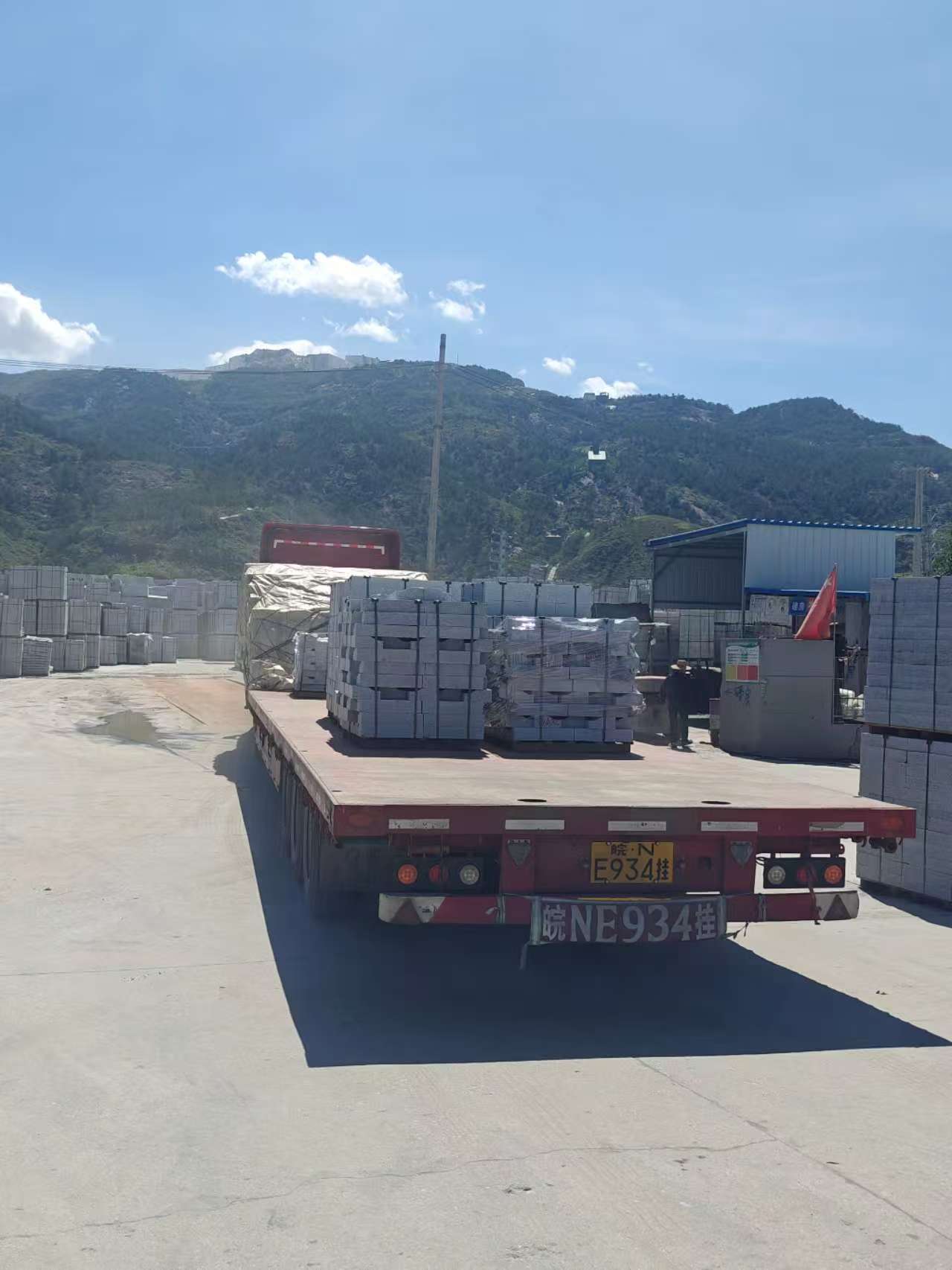 珠海 芝麻白仿形路沿石，直形路沿石