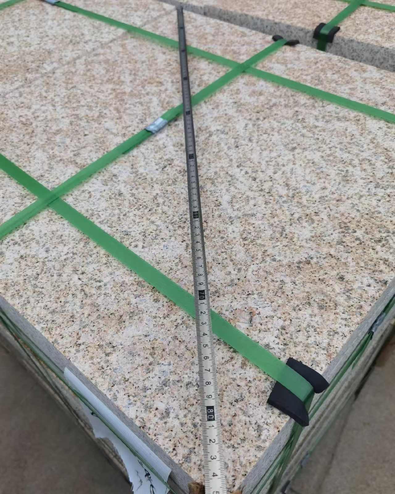 珠海 黄金麻火烧面地铺石