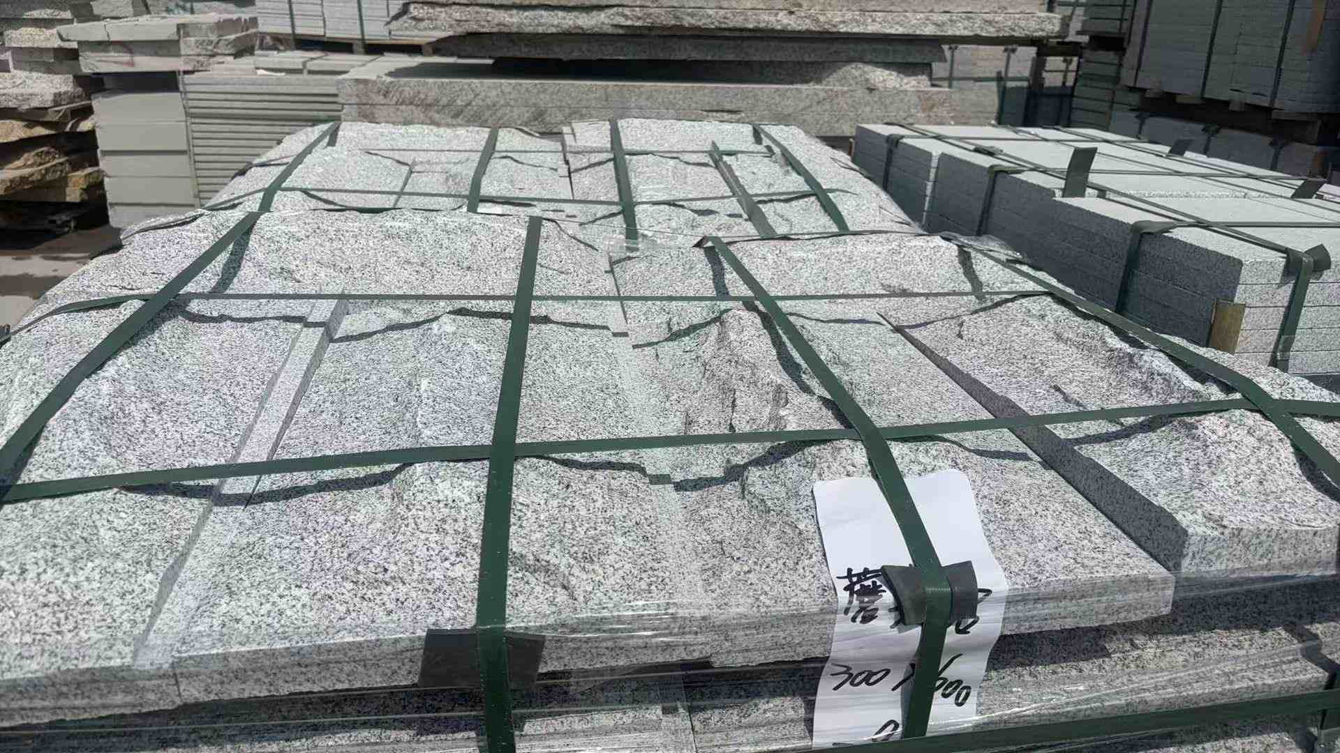 珠海 芝麻白蘑菇石成品