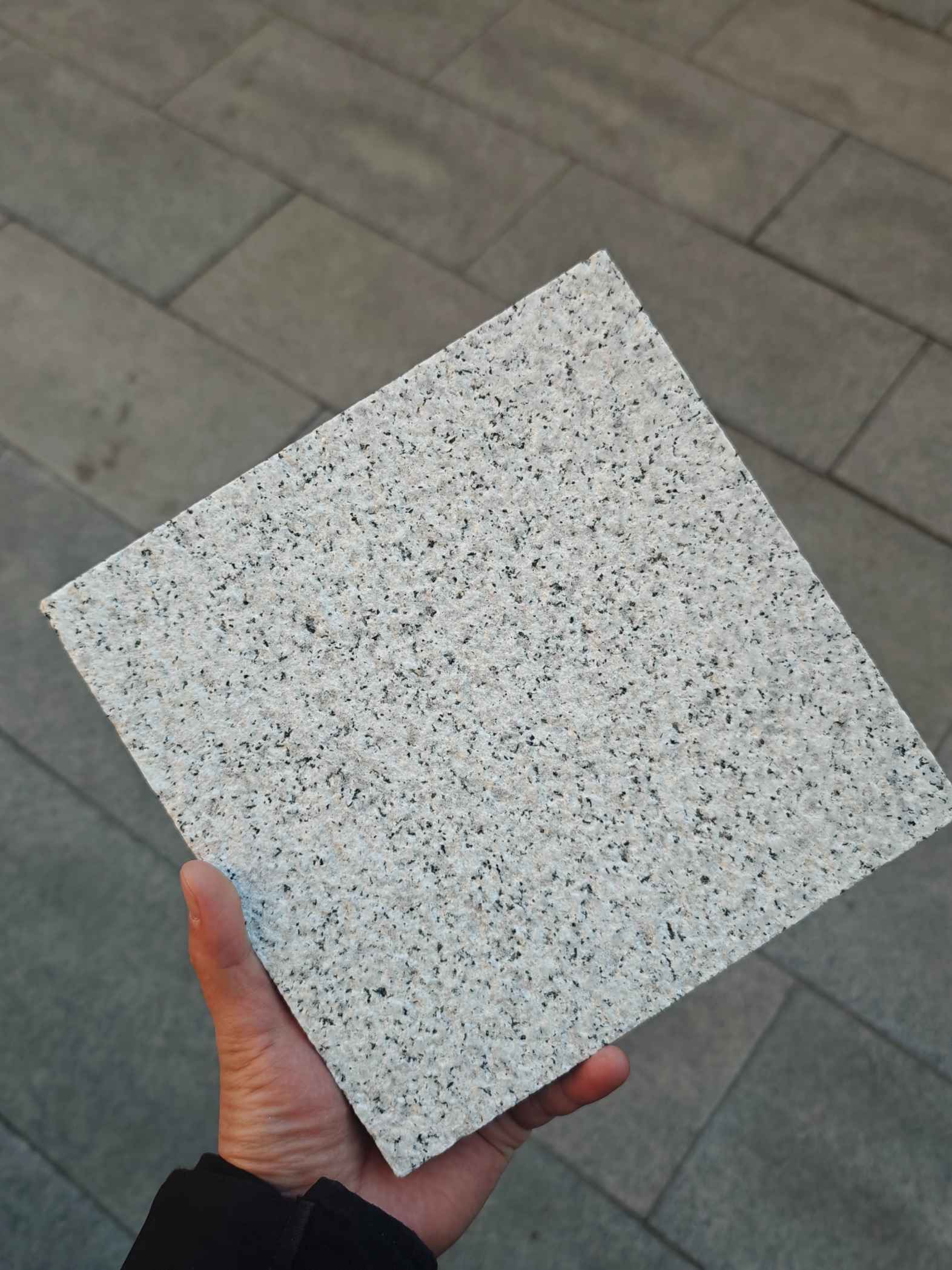 珠海 白麻荔枝面花岗岩石材