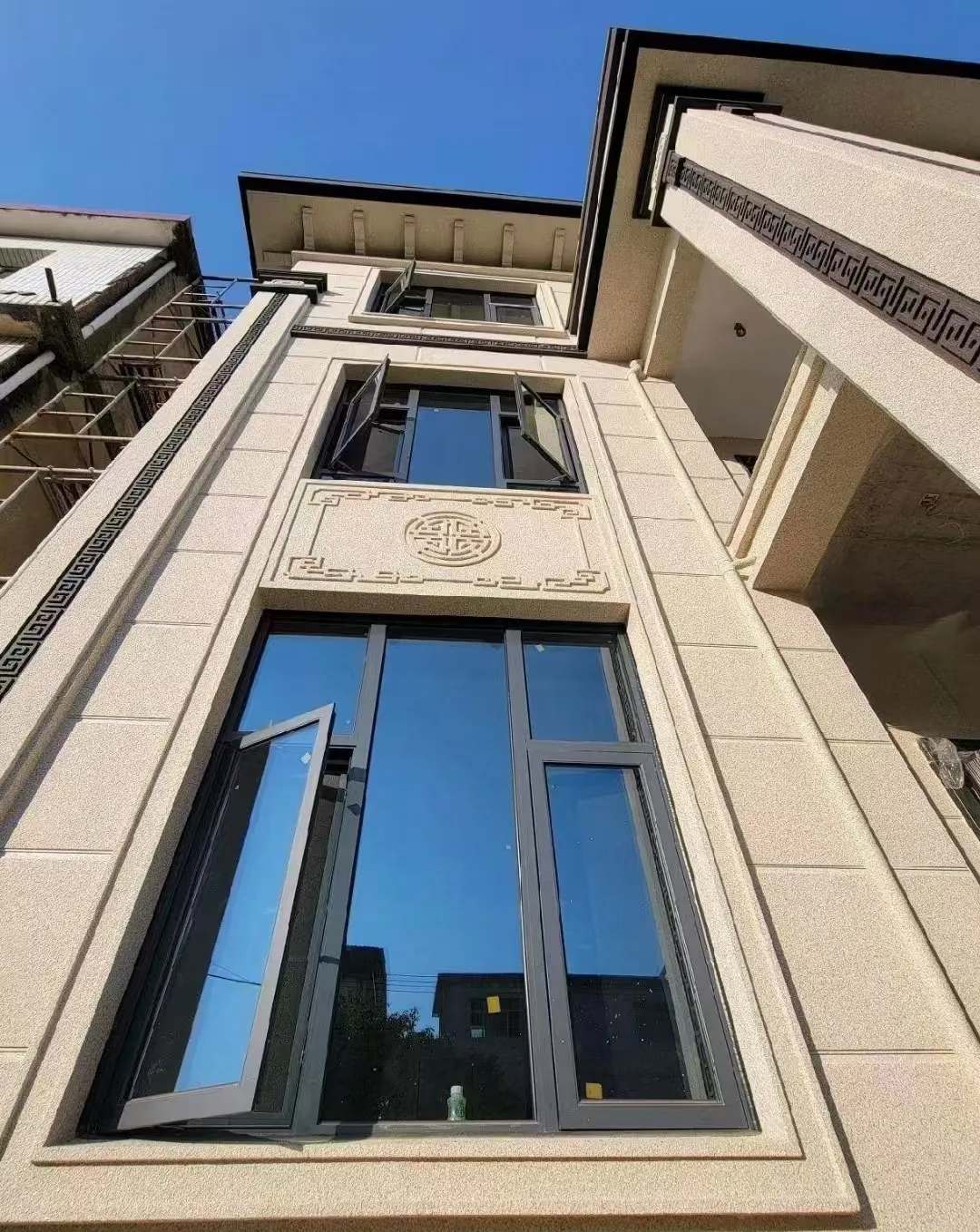 珠海 黄金麻荔枝面别墅外墙干挂效果展示